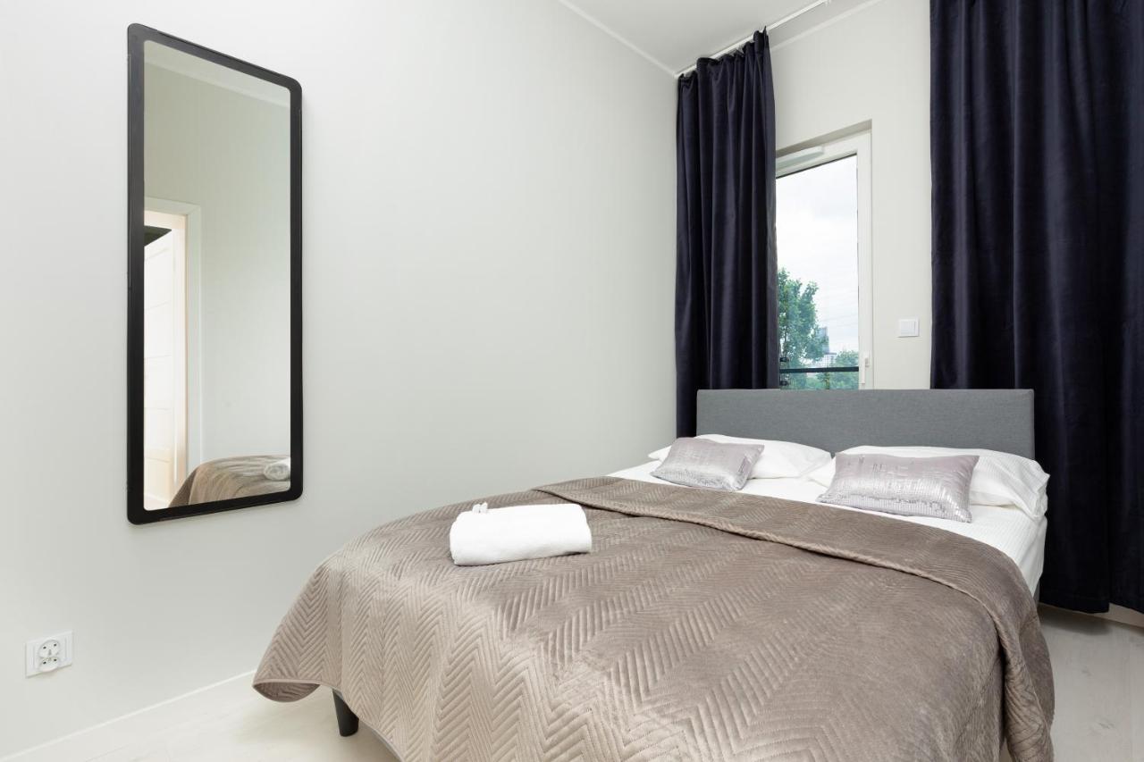 Business Center Apartments Warsaw Wola By Noclegi Renters Dış mekan fotoğraf