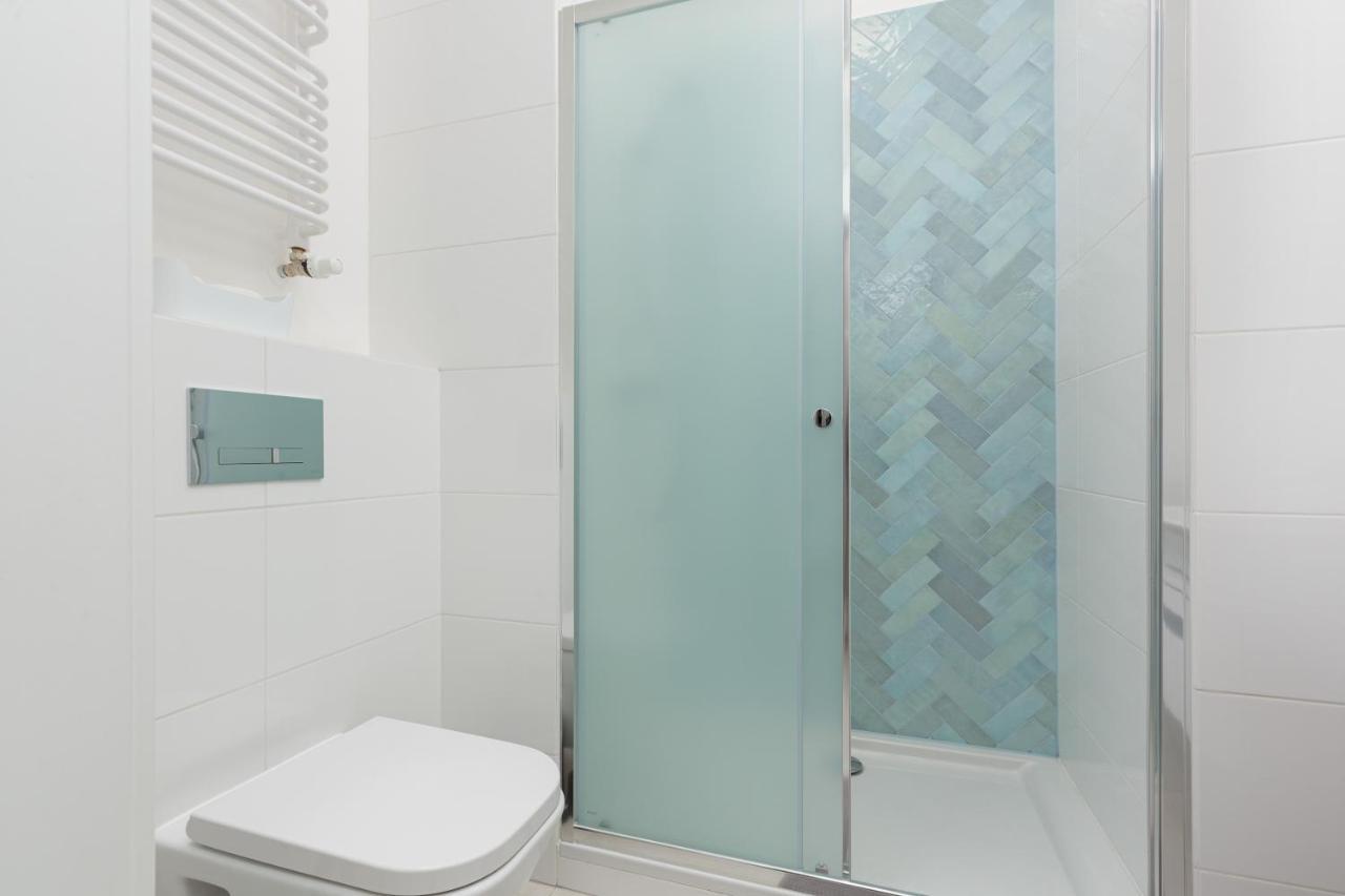 Business Center Apartments Warsaw Wola By Noclegi Renters Dış mekan fotoğraf