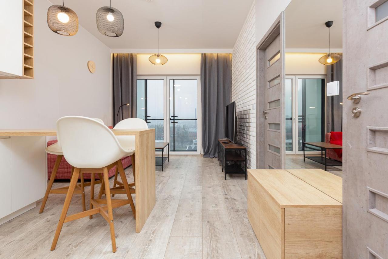 Business Center Apartments Warsaw Wola By Noclegi Renters Dış mekan fotoğraf