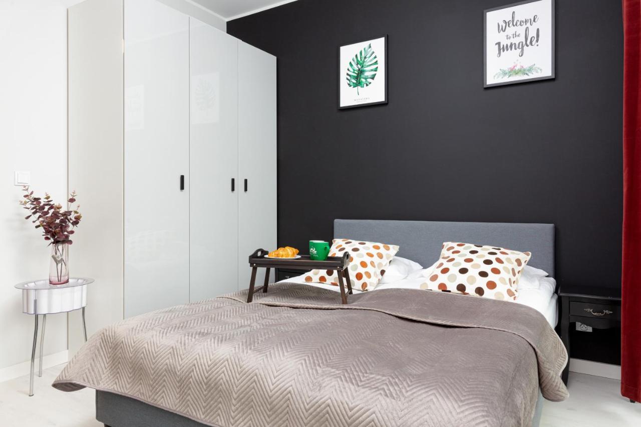 Business Center Apartments Warsaw Wola By Noclegi Renters Dış mekan fotoğraf